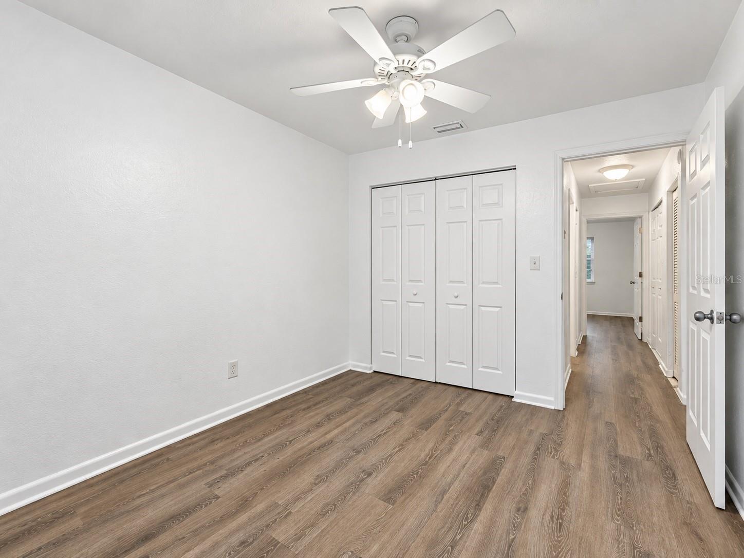 6207 Sw 11th Pl #b Property Photo 12
