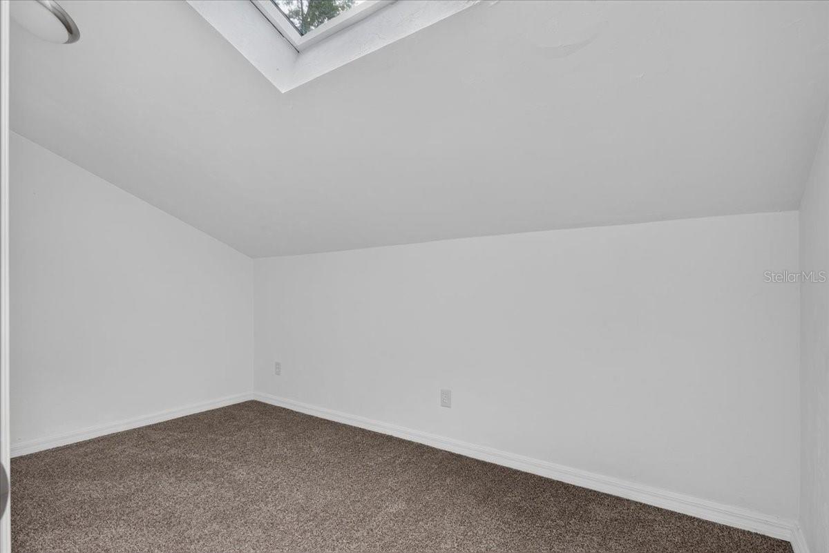 5204 Nw 34th Pl Property Photo 16