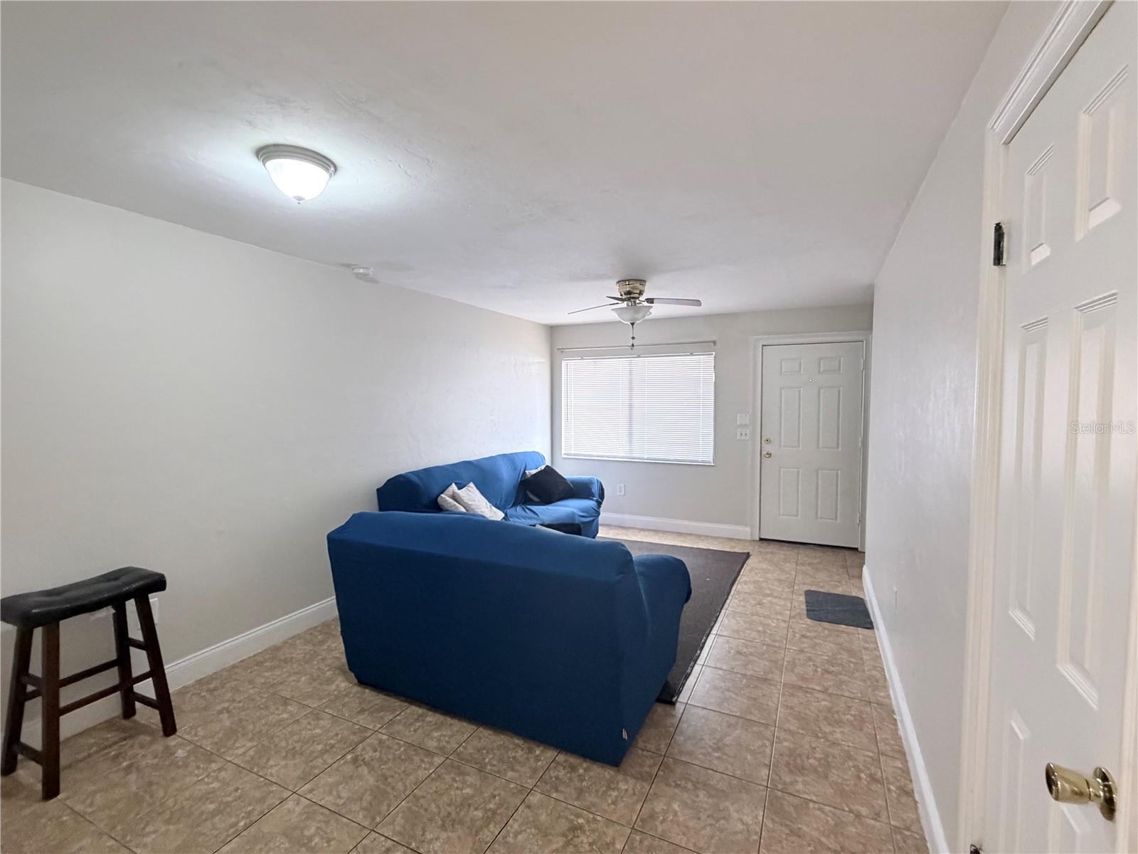 2635 Sw 35th Pl #1407 Property Photo 5