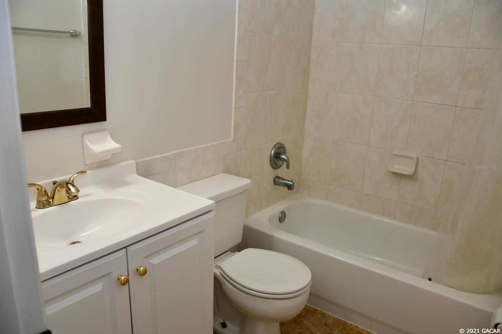 2635 Sw 35th Pl #1407 Property Photo 11