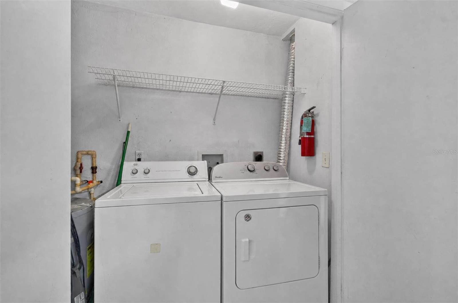 4000 Sw 23rd St #2-105 Property Photo 8