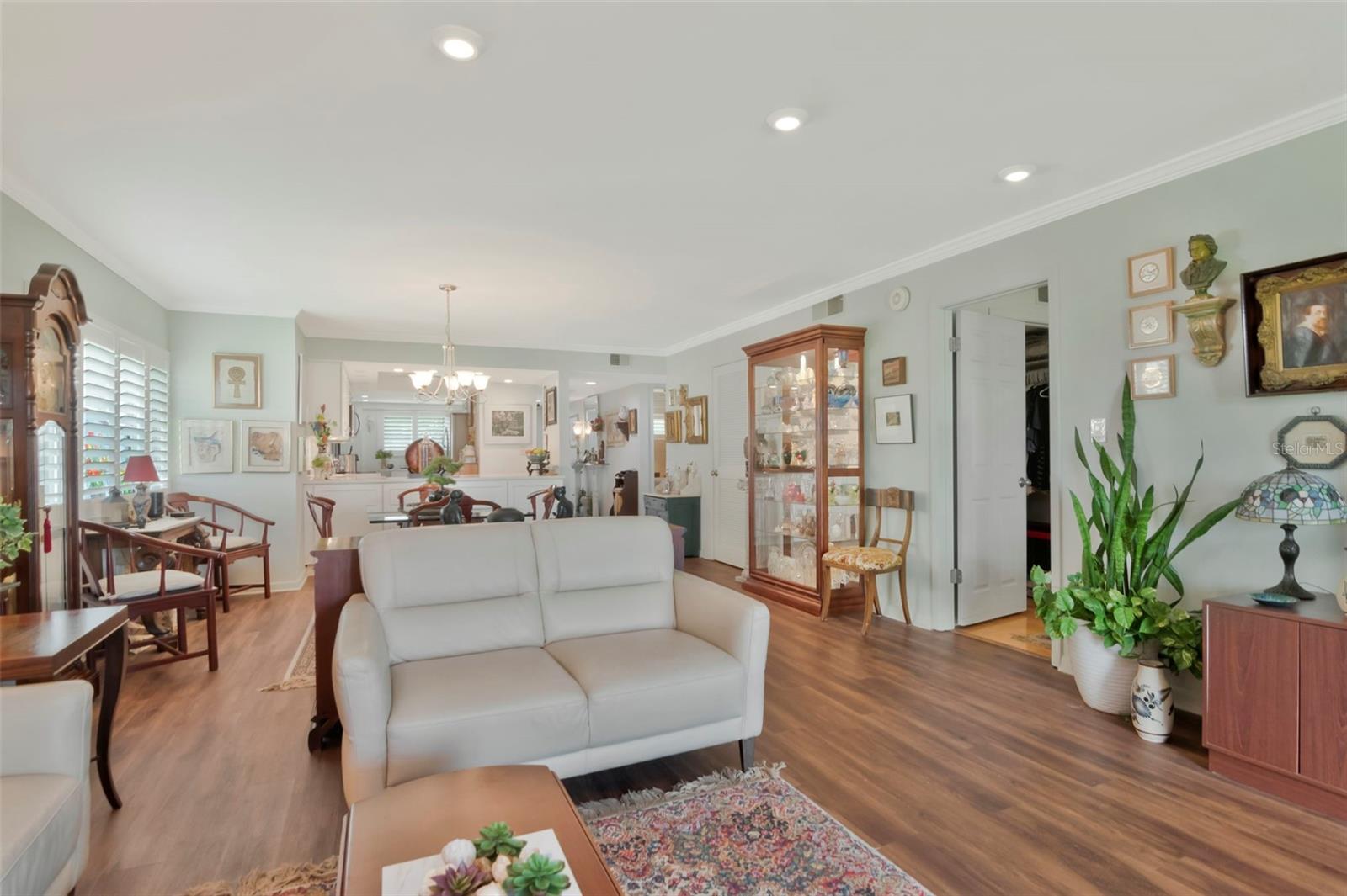 9450 Harbor Greens Way #308 Property Photo 6