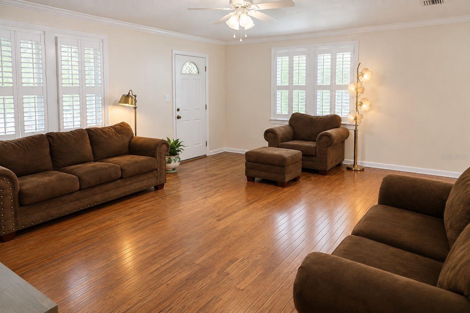 8231 Swan Lake Rd Property Photo 6