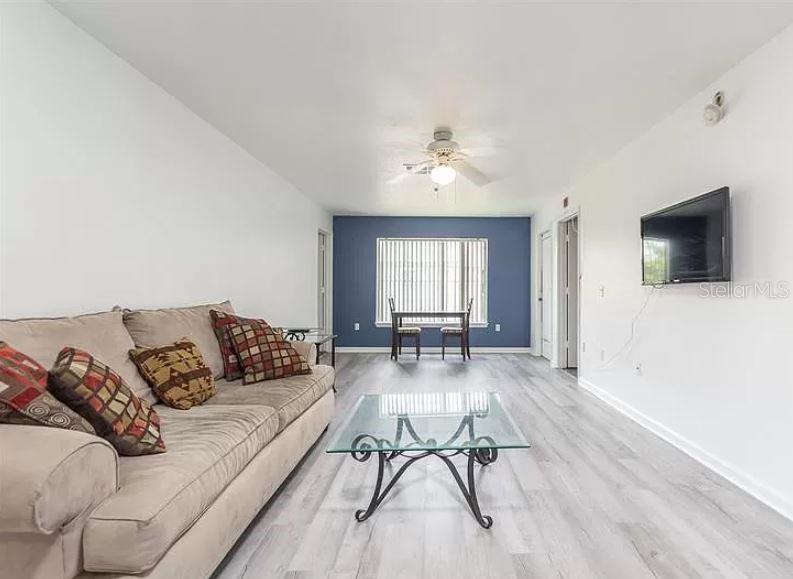 3800 Sw 20th Ave #311 Property Photo 2