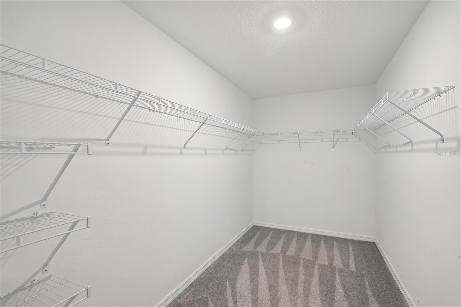 5517 Blue Azure Dr Property Photo 16