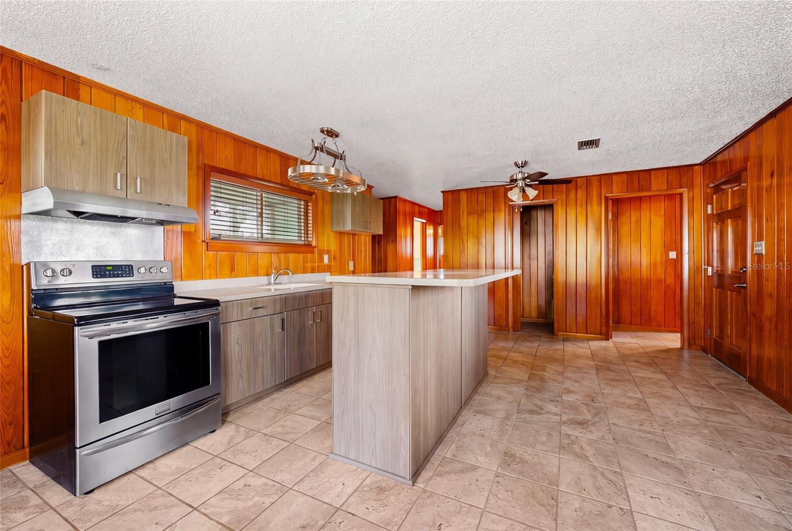 27753 Se Highway 19 Property Photo 14