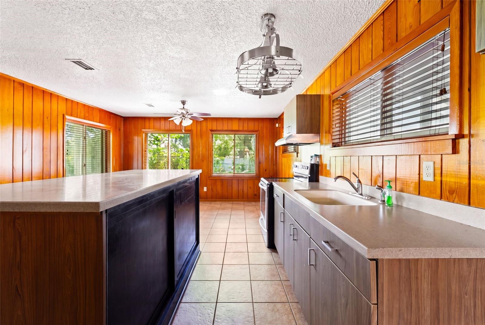 27753 Se Highway 19 Property Photo 15