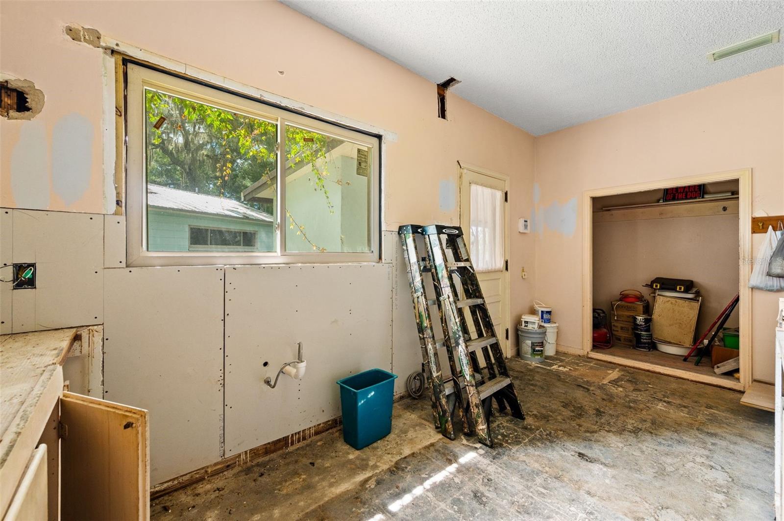 27753 Se Highway 19 Property Photo 41