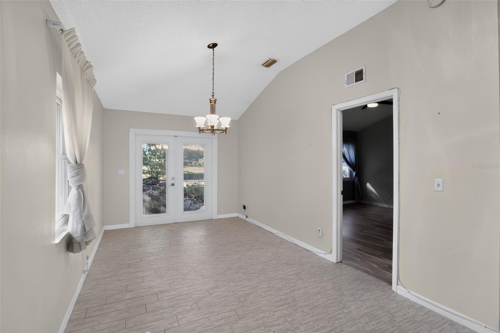 5500 Laver St Property Photo 10