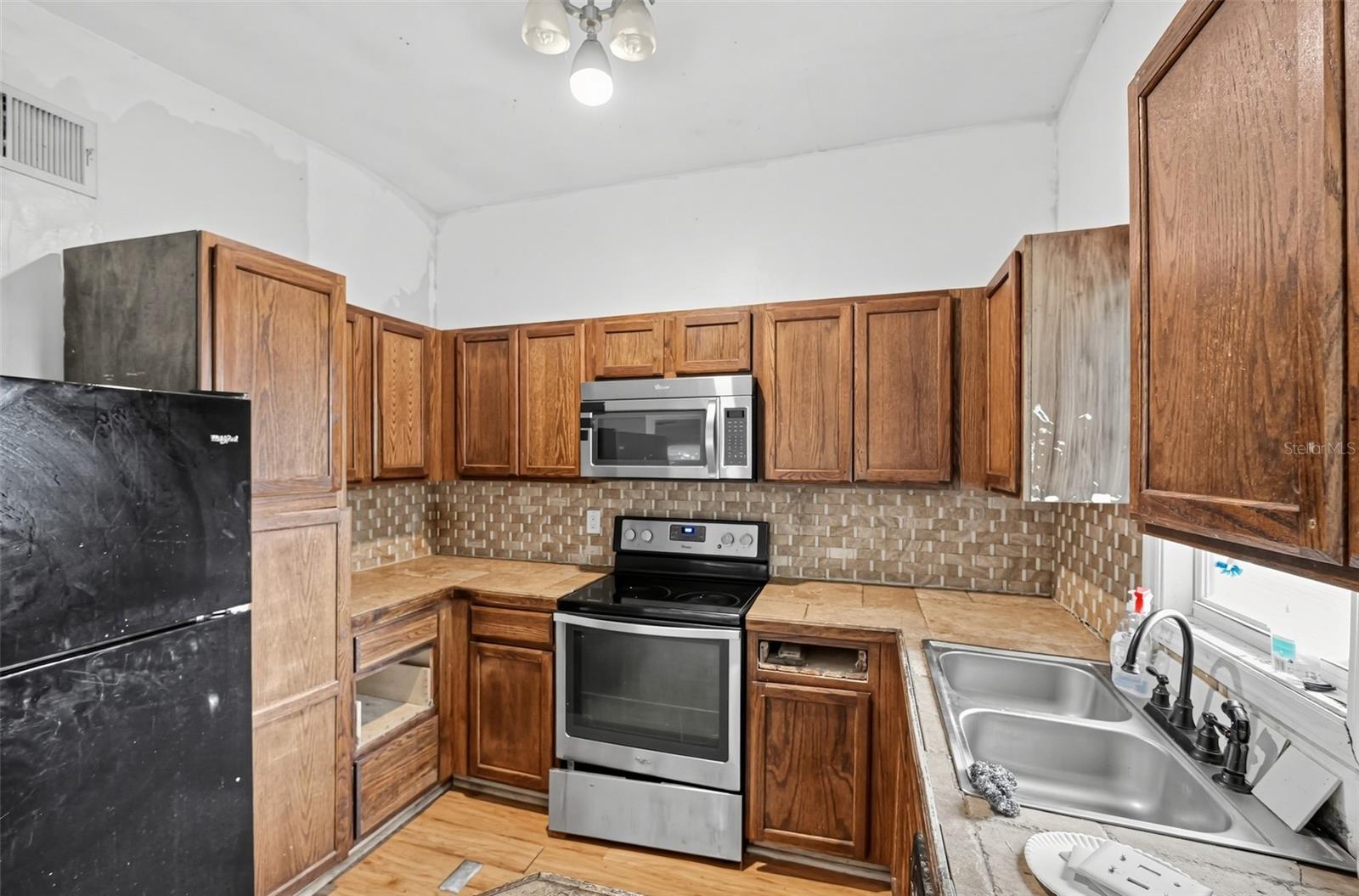 3484 Seagrape Dr Property Photo 8
