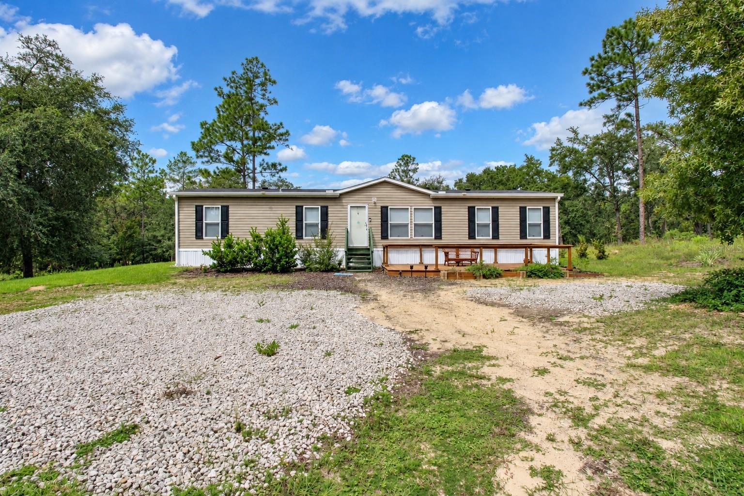 152 Piper Dr Property Photo 6