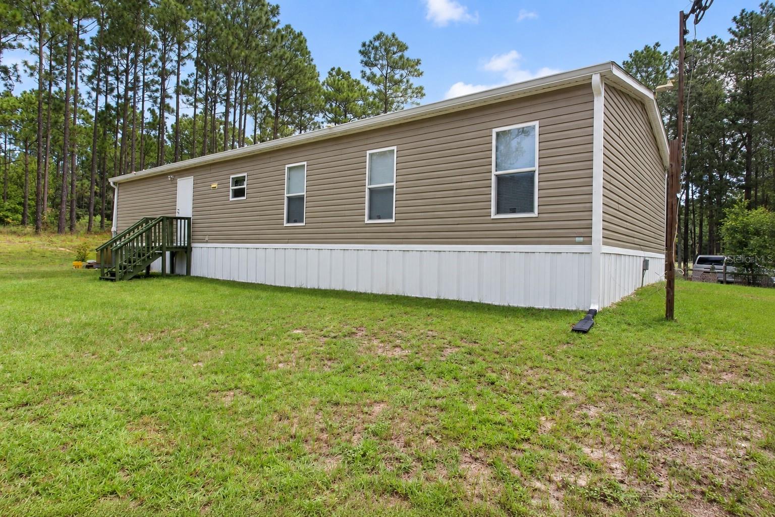 152 Piper Dr Property Photo 38