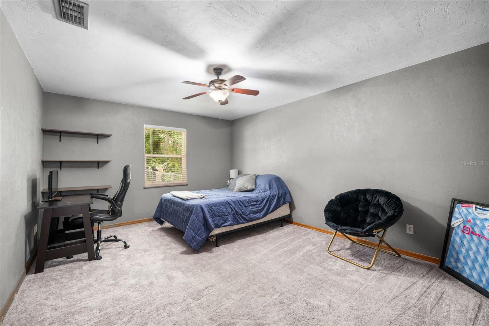 6413 Nw 52nd Ter Property Photo 18