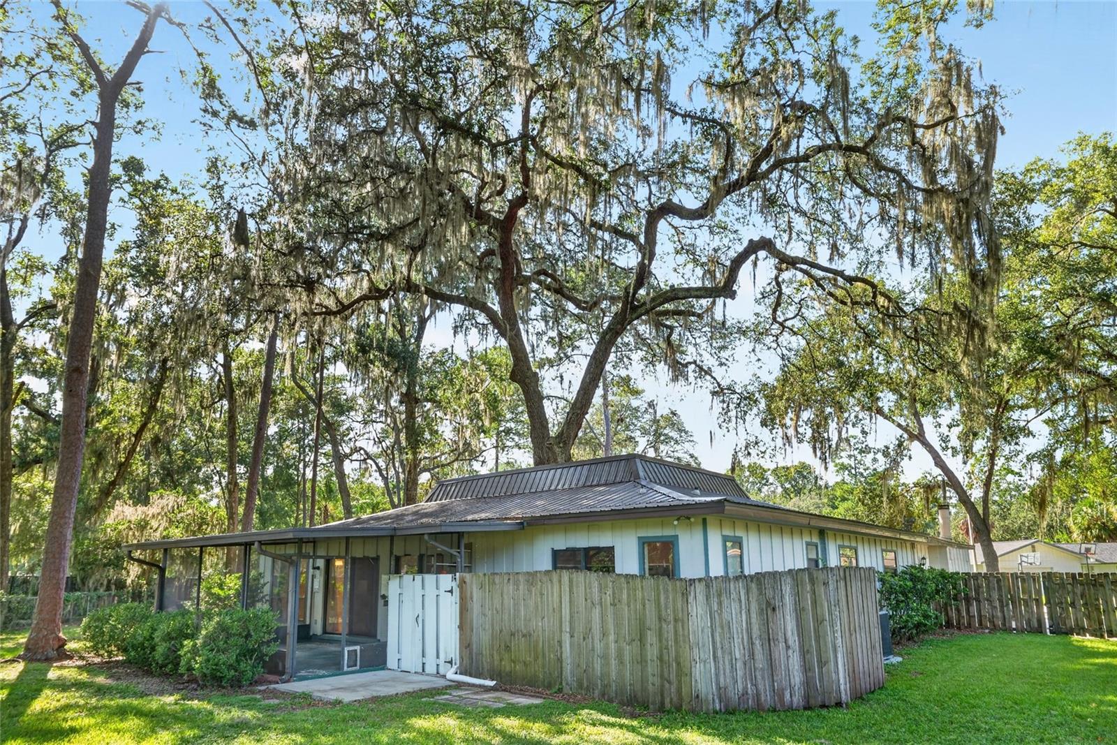 2809 Nw 35th Pl Property Photo 50