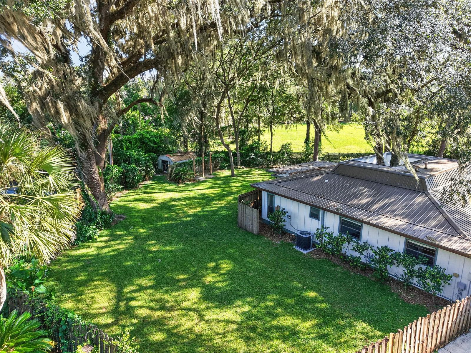 2809 Nw 35th Pl Property Photo 68