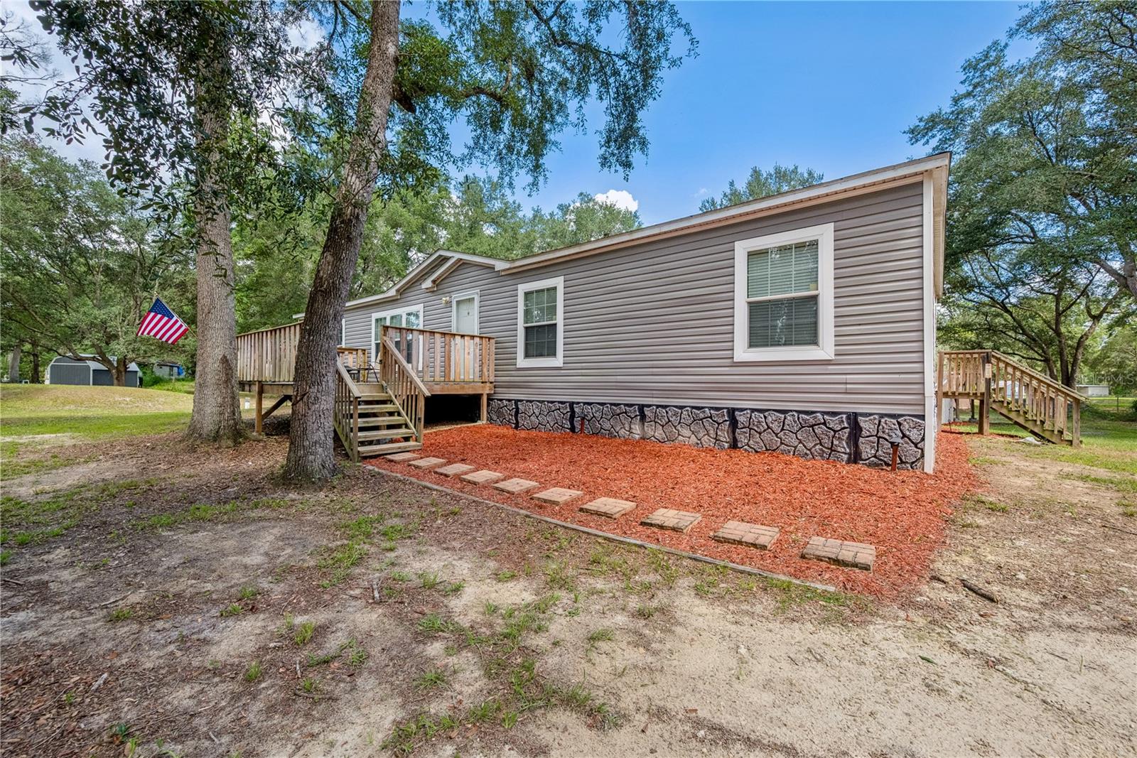 7224 Se 163rd Ln Property Photo 1