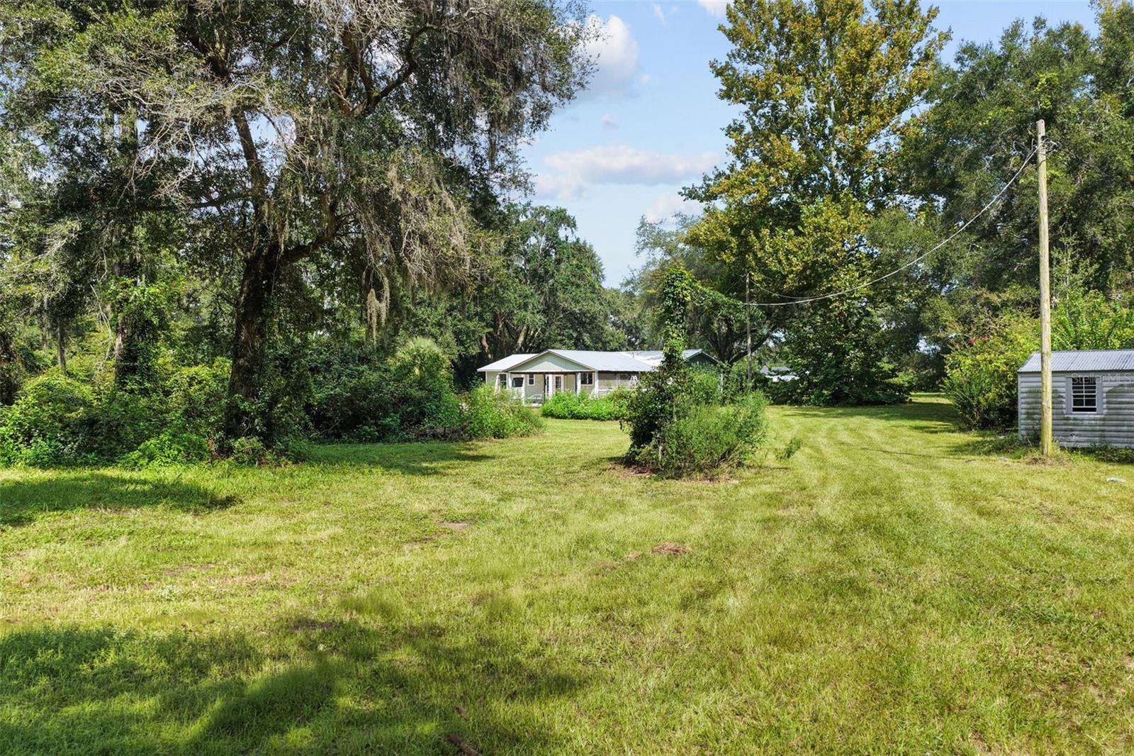 1869 Sw 32nd Pl Property Photo 33
