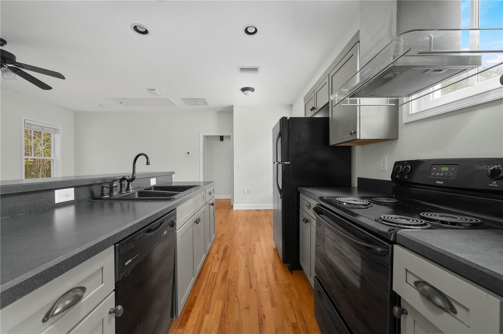 5214 Sw 91st Way #230 Property Photo 12