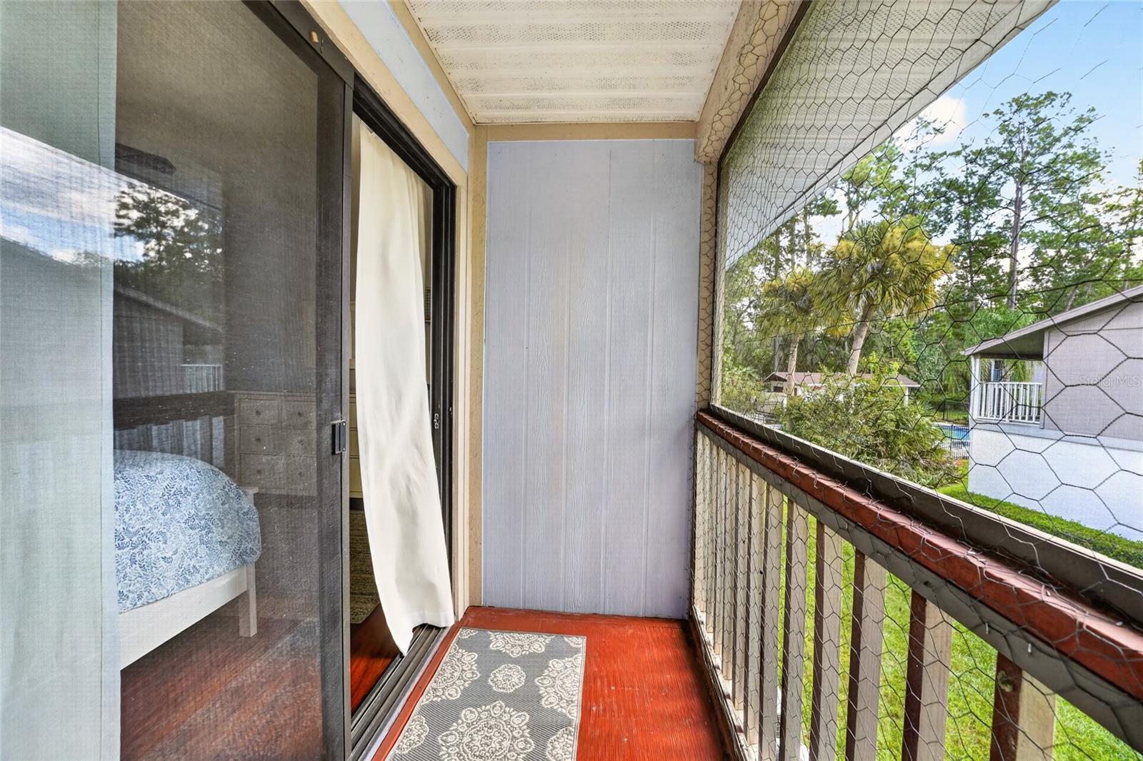 1434 Sw 25th Pl #c2 Property Photo 13