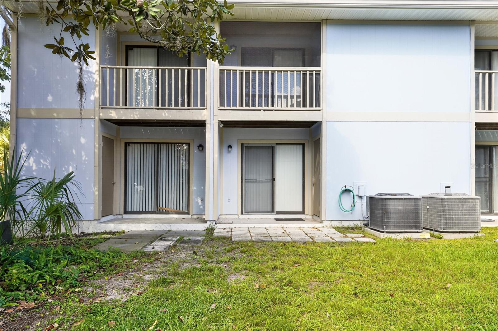 1434 Sw 25th Pl #c2 Property Photo 25