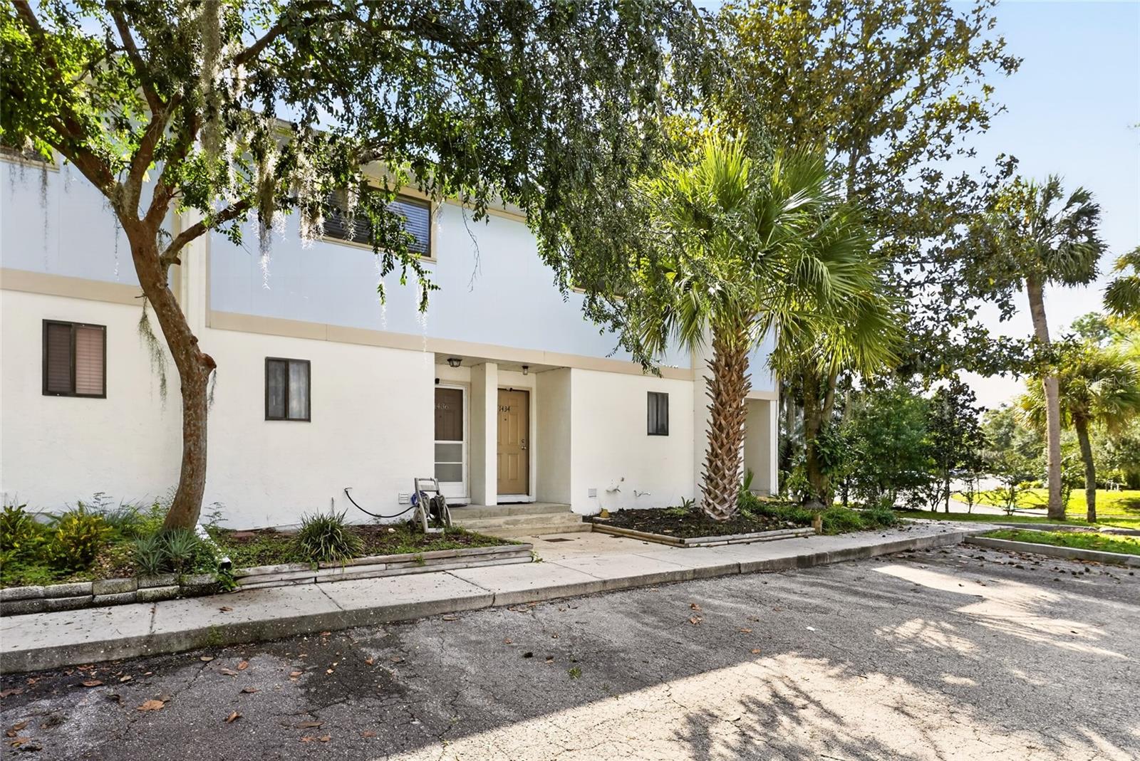 1434 Sw 25th Pl #c2 Property Photo 28