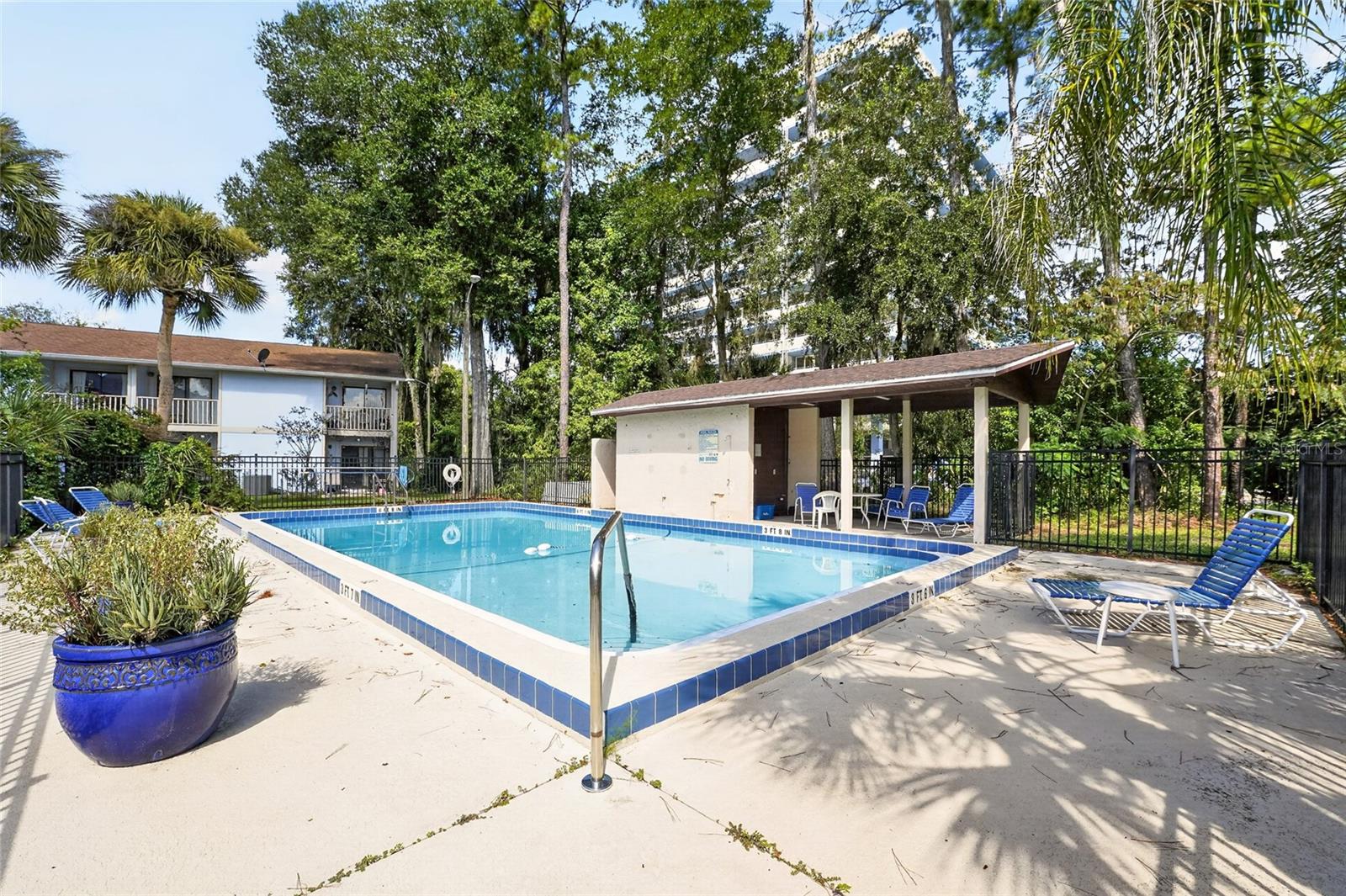 1434 Sw 25th Pl #c2 Property Photo 31