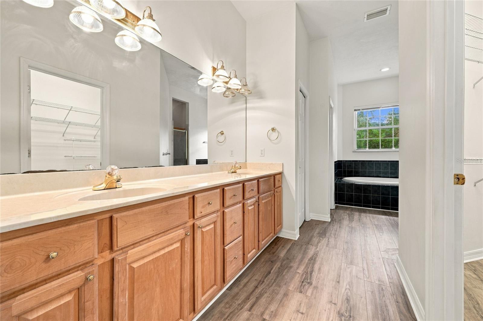 3916 Sw 98th Dr Property Photo 35