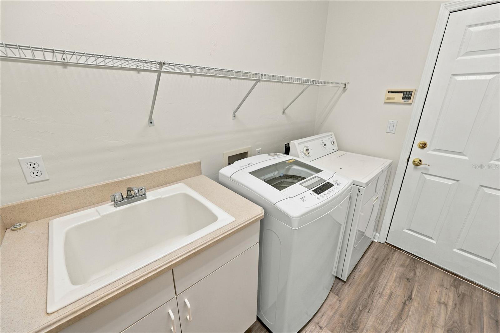 3916 Sw 98th Dr Property Photo 57