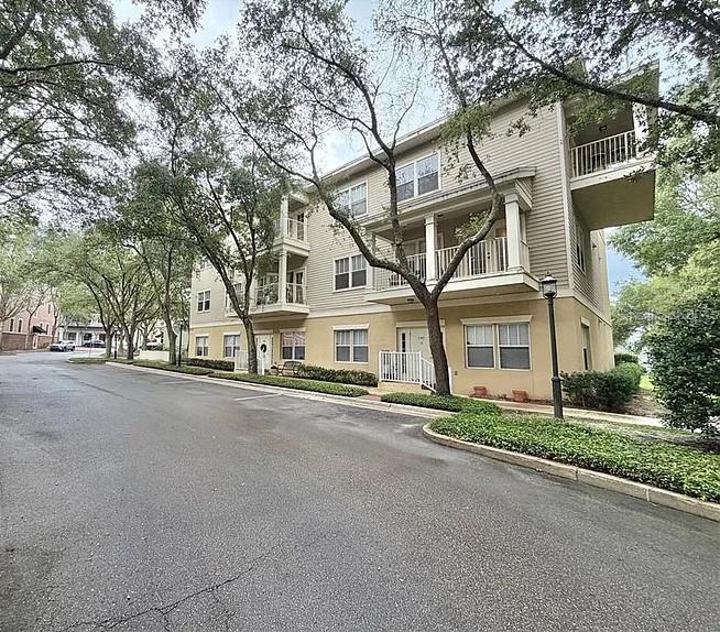 9177 SW 52ND RD #E203 Property Photo 1