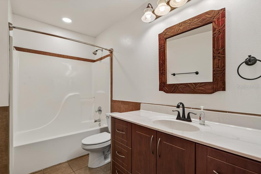 7156 Park St Property Photo 28