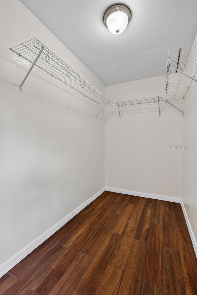 7156 Park St Property Photo 31
