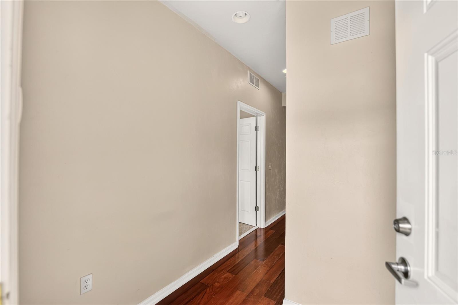1567 Nw 29th Rd #3 Property Photo 3