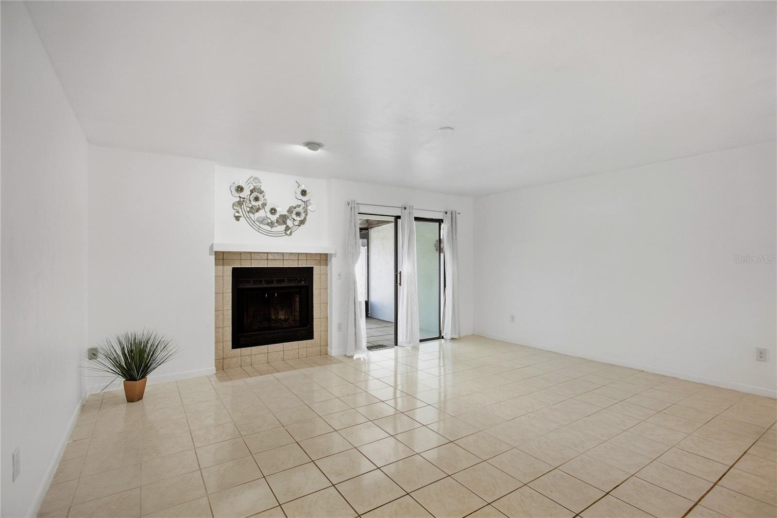 3758 Nw 56th Ln Property Photo 13
