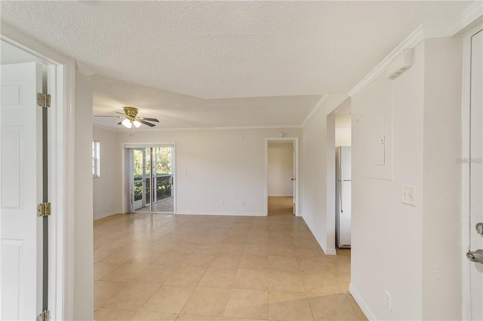 563 Midway Trak #k103 Property Photo 10