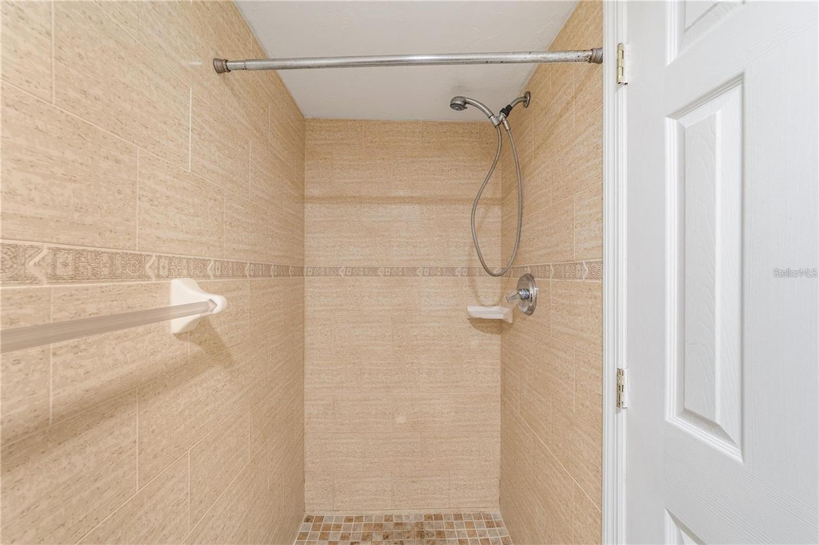 563 Midway Trak #k103 Property Photo 24