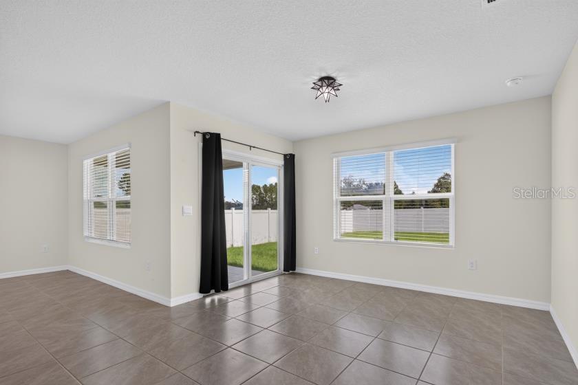 16953 Nw 176th Way Property Photo 8