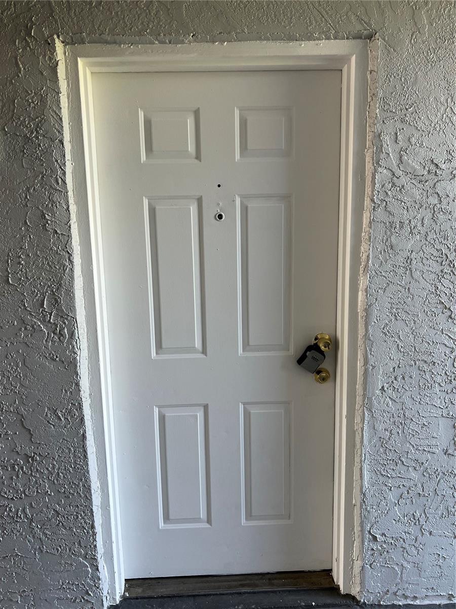 13545 Eagle Ridge Dr #814 Property Photo 2