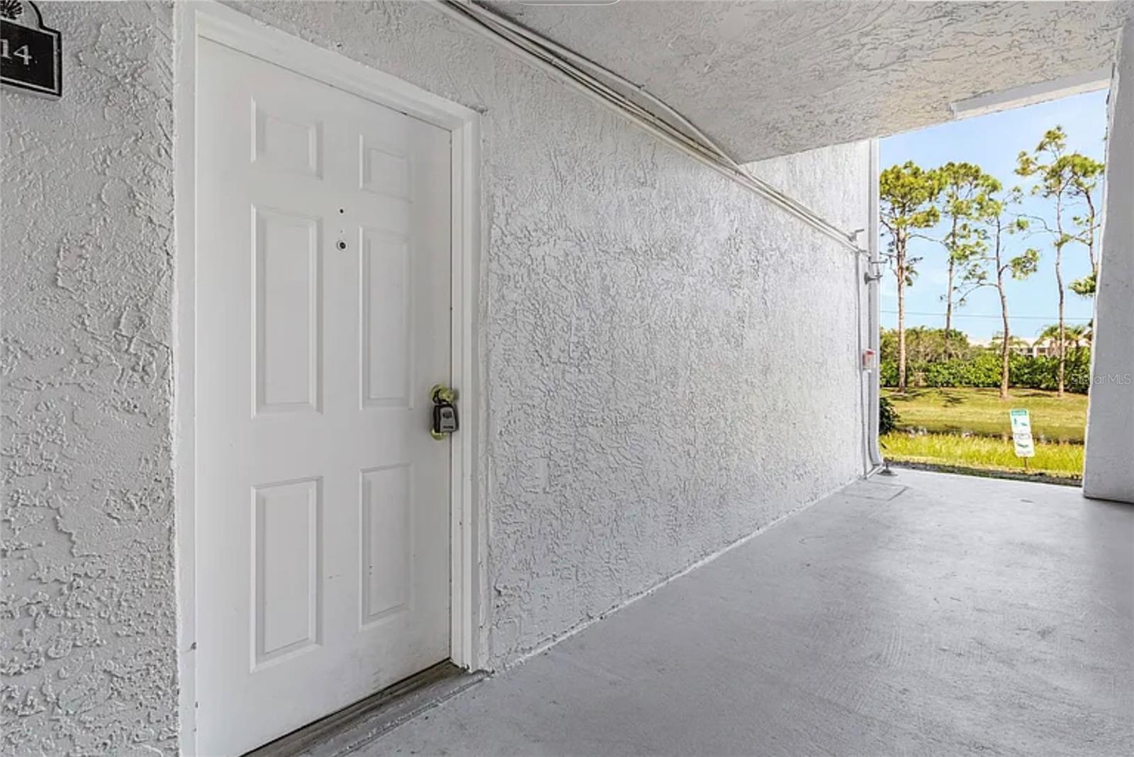 13545 Eagle Ridge Dr #814 Property Photo 3