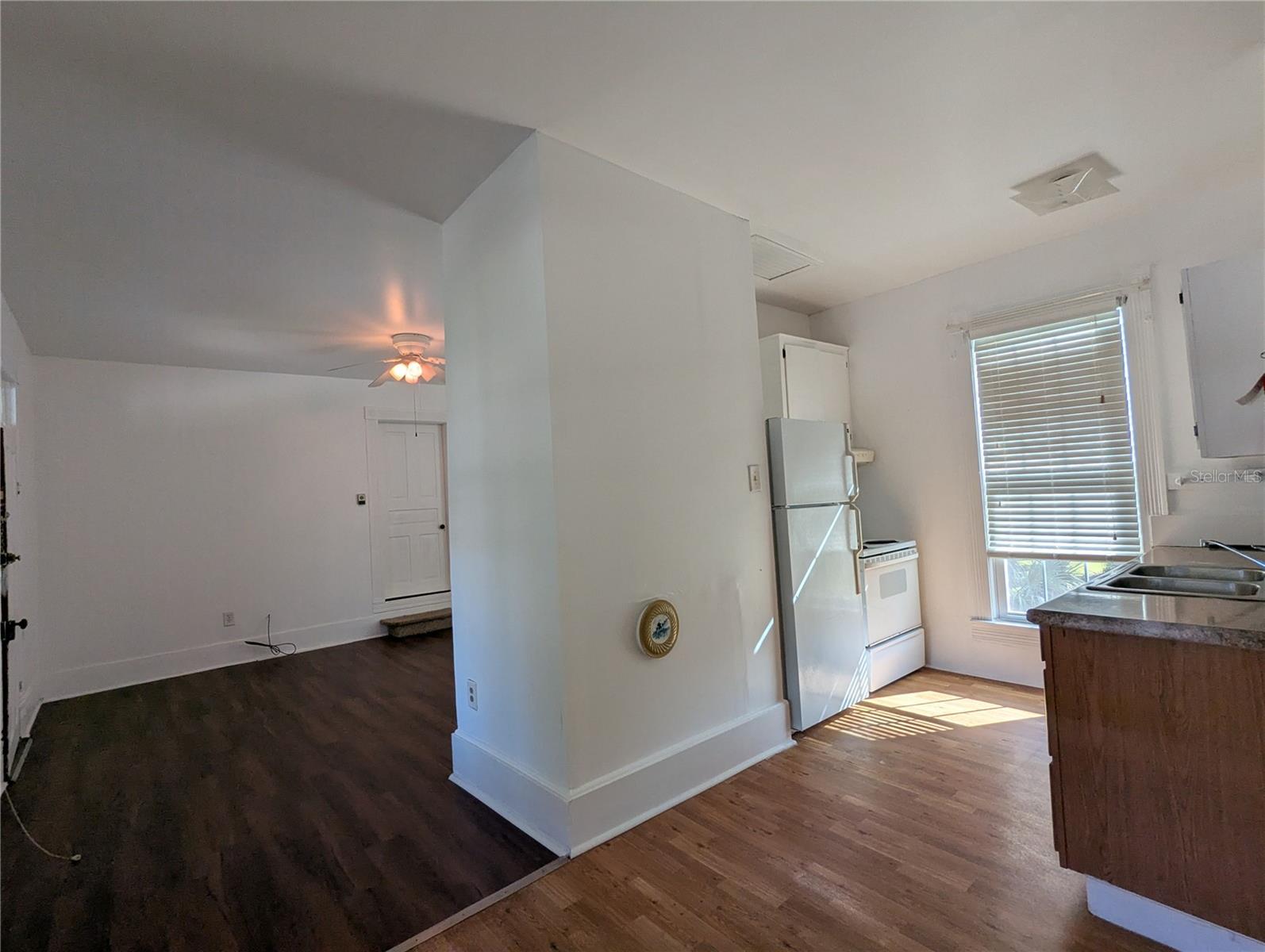 6635 Se 221st St #10 Property Photo 11