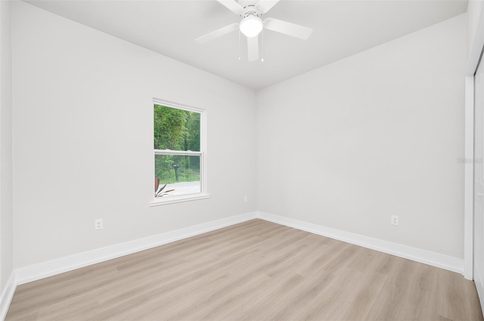 1507 Ne 6th Pl Property Photo 13