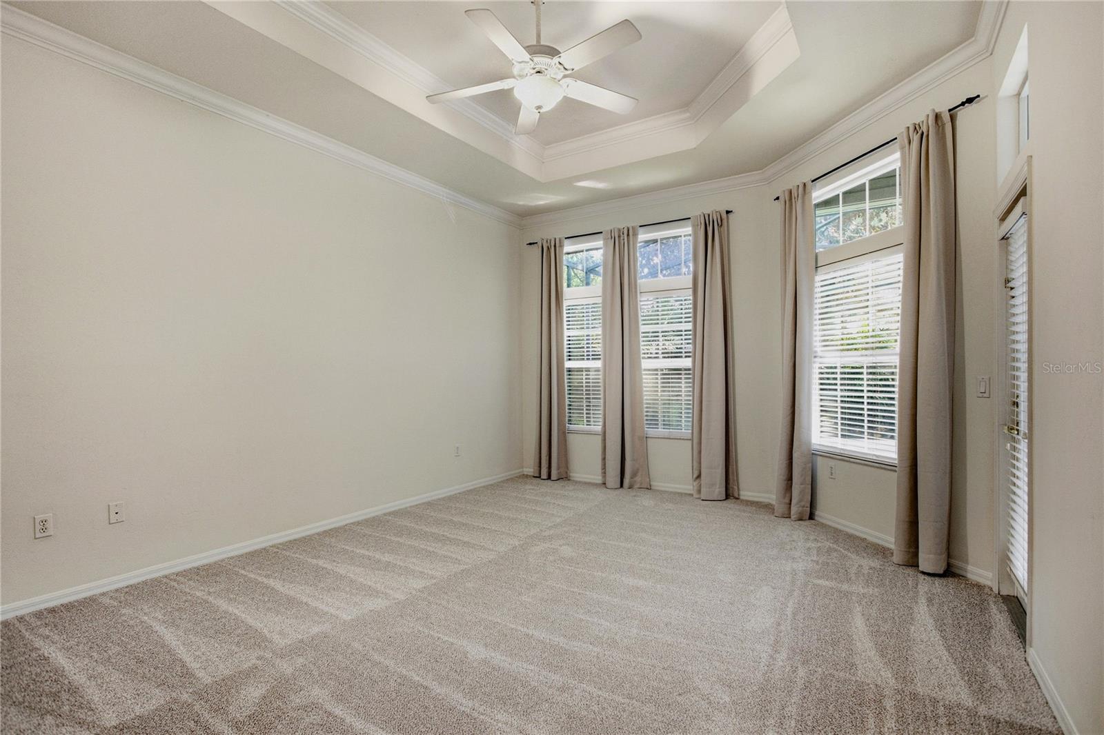 915 Sw 86th Way Property Photo 30