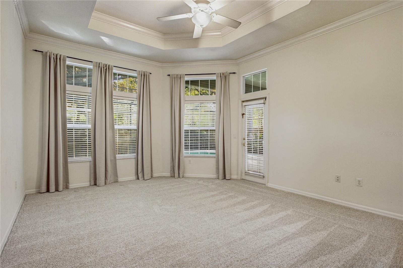 915 Sw 86th Way Property Photo 31