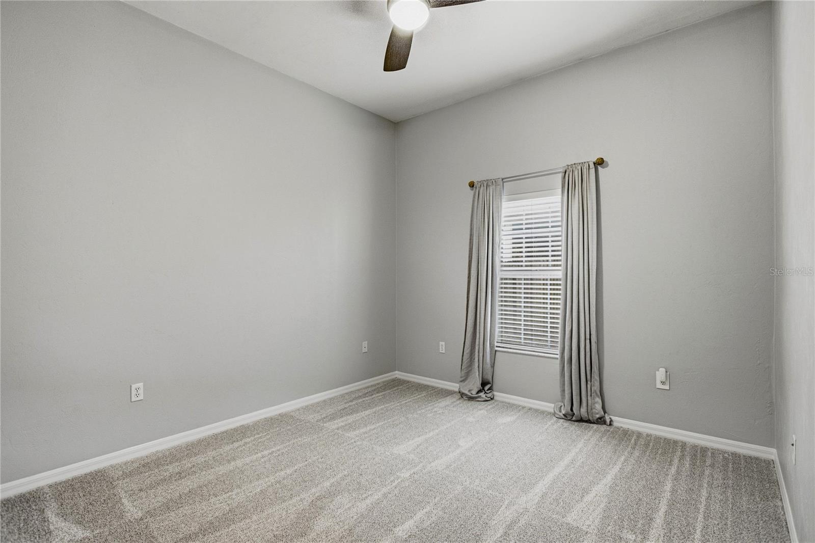 915 Sw 86th Way Property Photo 43