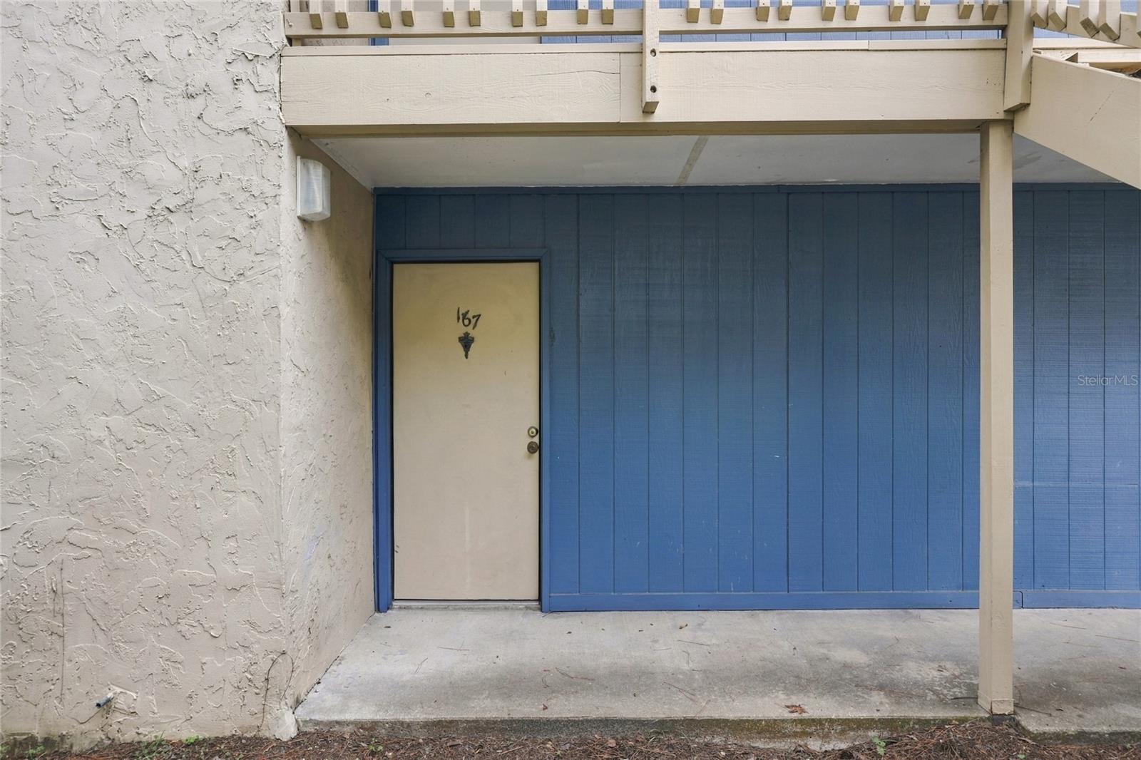 2811 Sw Archer Rd #t167 Property Photo 2