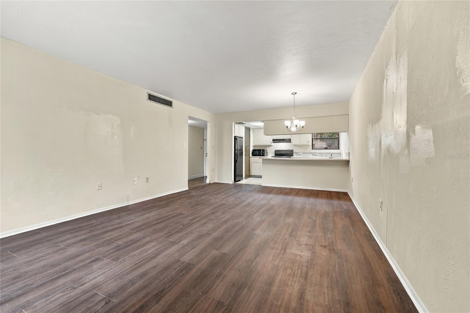 2811 Sw Archer Rd #t167 Property Photo 7
