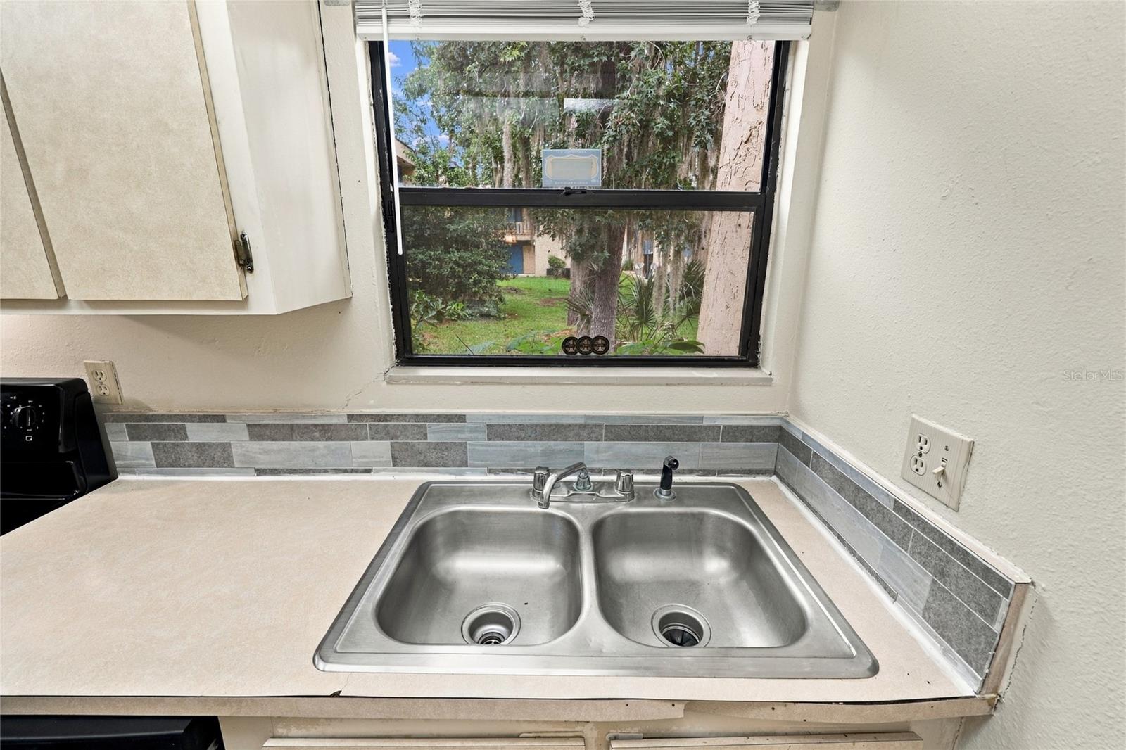 2811 Sw Archer Rd #t167 Property Photo 14