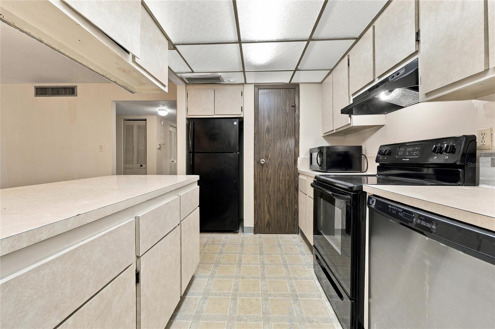 2811 Sw Archer Rd #t167 Property Photo 16