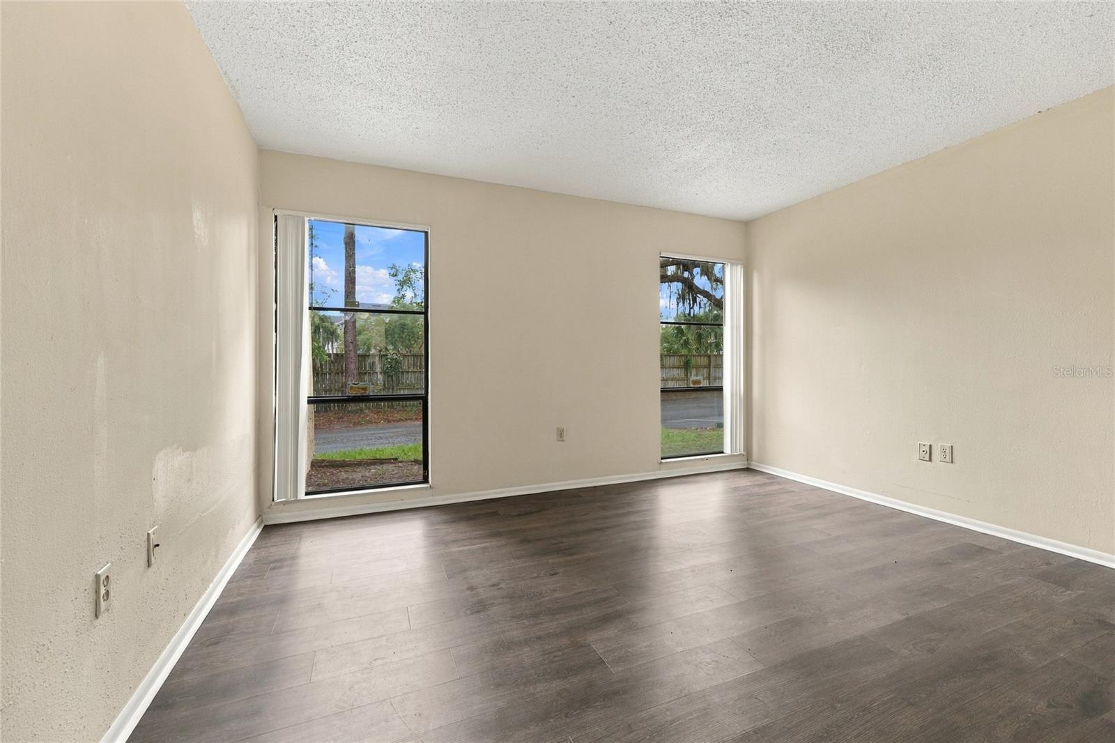 2811 Sw Archer Rd #t167 Property Photo 18