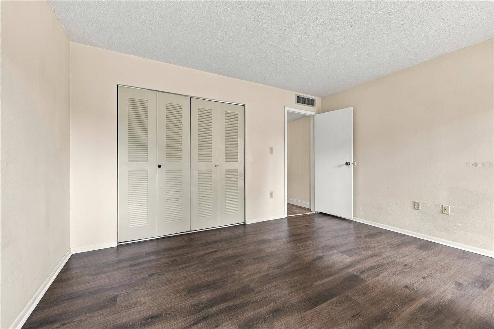 2811 Sw Archer Rd #t167 Property Photo 20