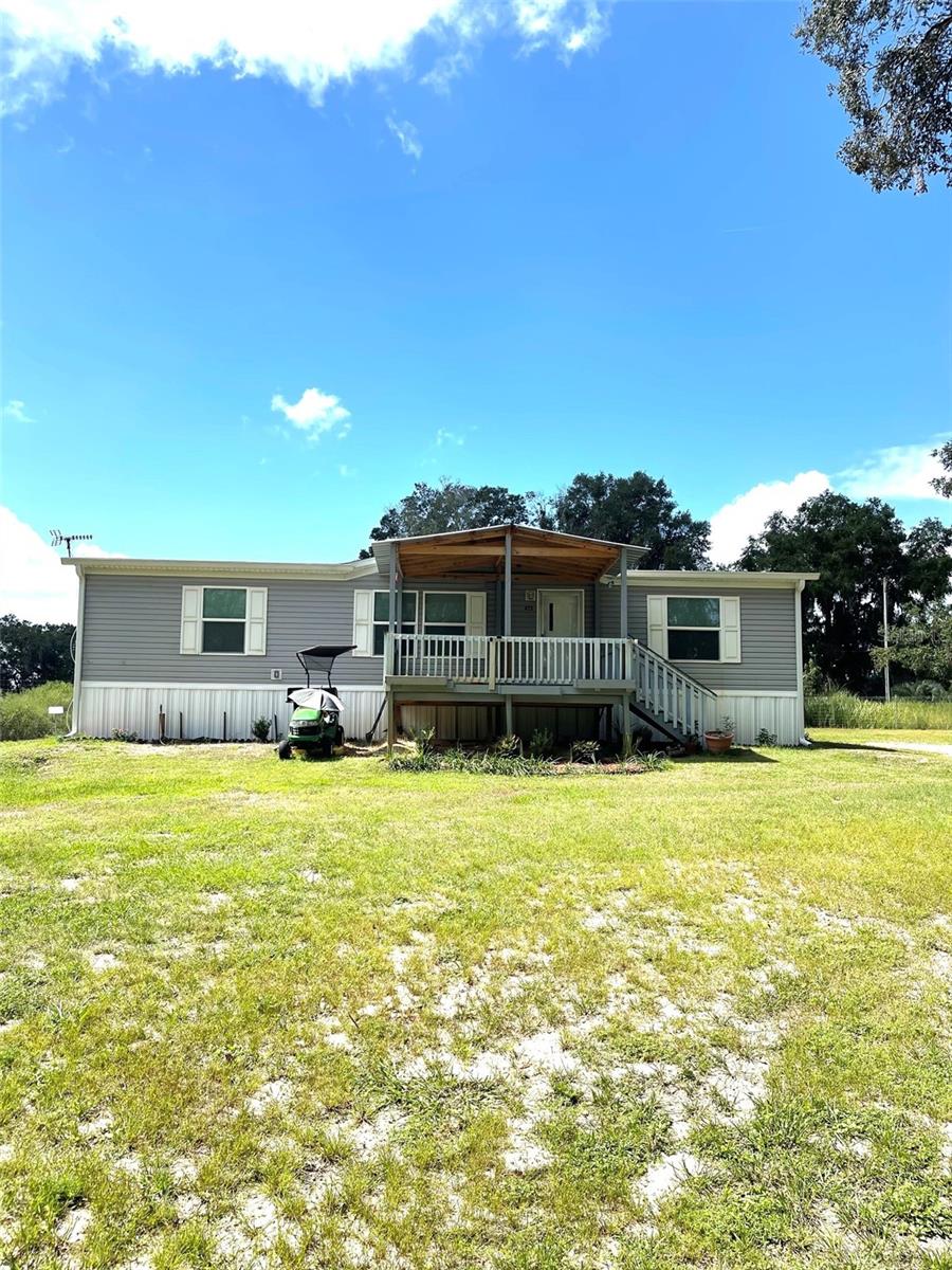 453 Old Hawthorne Rd Property Photo 1